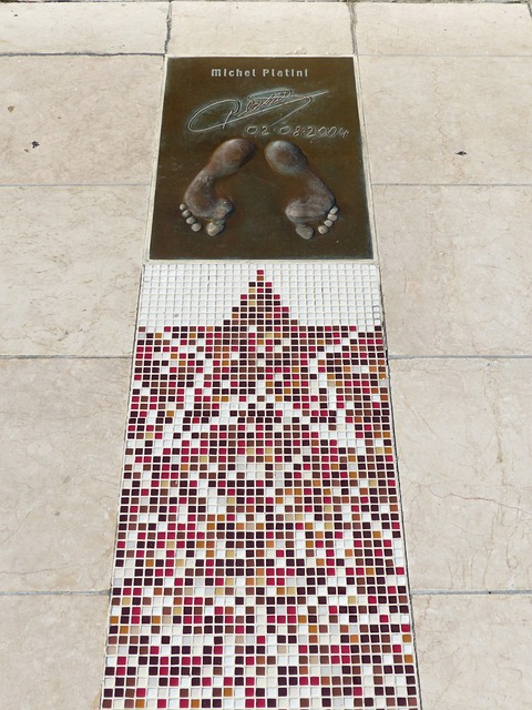 尼修斯